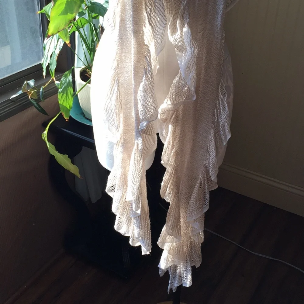 Scarf‎ cream